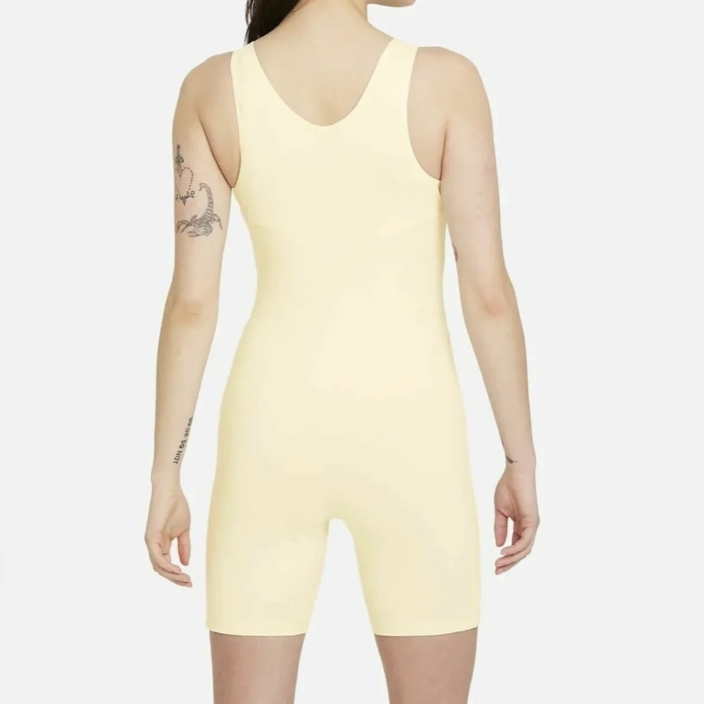 Nike Sportswear Icon Clash Romper Bodysuit - Picture 2 of 10